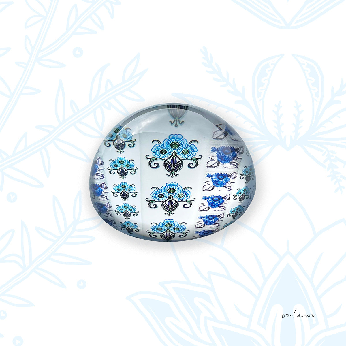CRYSTAL DOME
