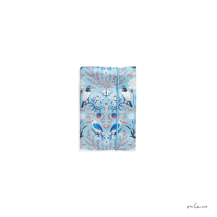 ‘CITY IN NATURE’ Passport Sleeve