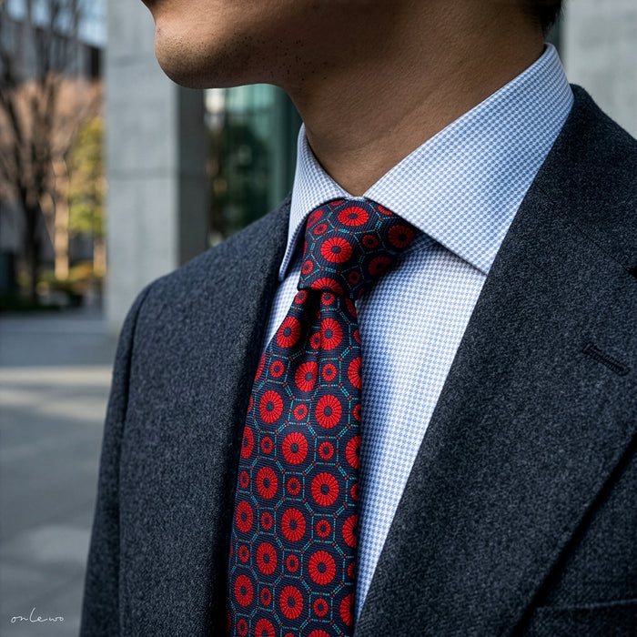 ‘KUEH TILE’ Silk Tie